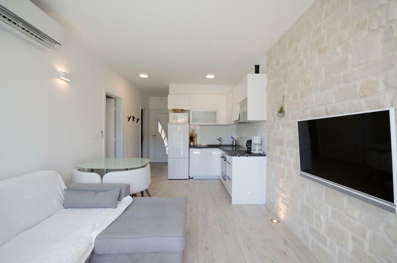 Apartments Zorka Lopar Εξωτερικό φωτογραφία